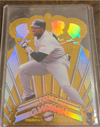 1997 Pacific Crown Collection Gold Crown Die-Cuts #GC35 Tony Gwynn — front