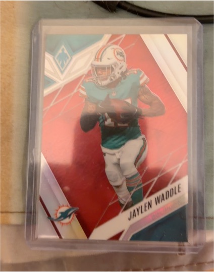 2022 Panini Phoenix #5 Jaylen Waddle — front