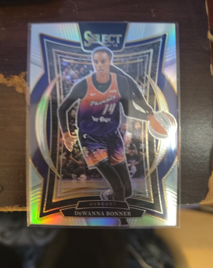 2025 Panini Select WNBA #93 DeWanna Bonner — front