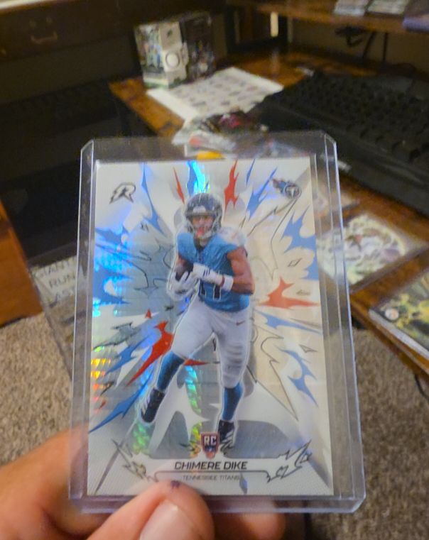 2025 Topps Resurgence #197 Chimere Dike — front