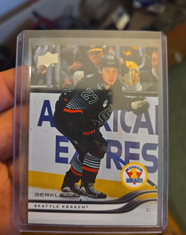 2025-26 Upper Deck Extended Series #742 Berkly Catton — front