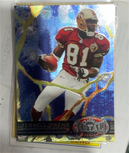 1997 Skybox Metal Universe #22 Terrell Owens — front