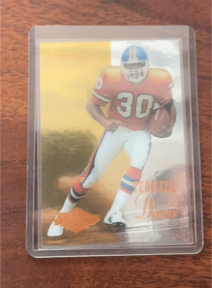 1995 Pinnacle Select Certified #126 Terrell Davis Rookie Card — front