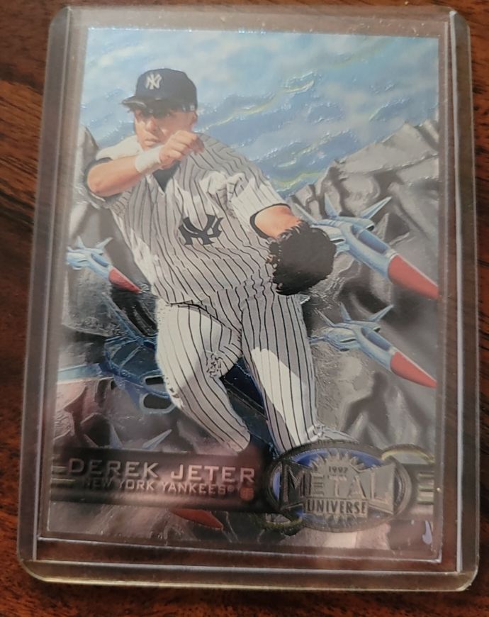 1997 Skybox Metal Universe #118 Derek Jeter — front