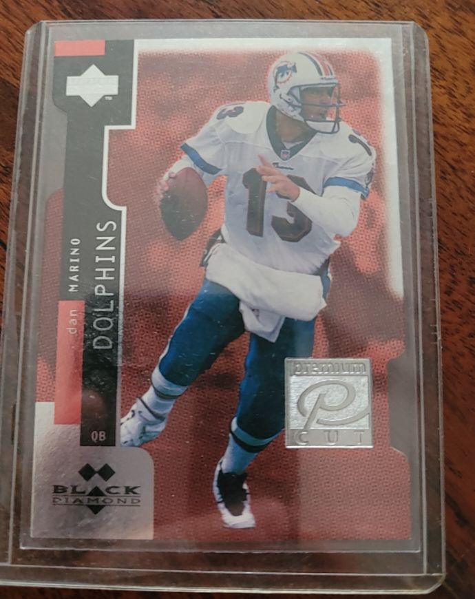 1998 Upper Deck Black Diamond Premium Cut #PC13 Dan Marino — front