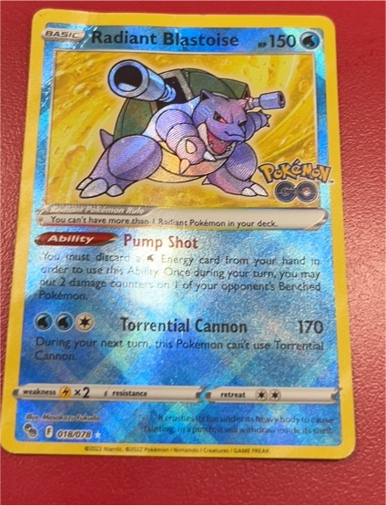 2022 Pokémon TCG Radiant Blastoise #018/078 — front