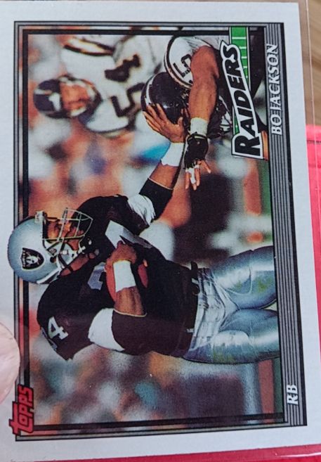 1991 Topps #99 Bo Jackson — front