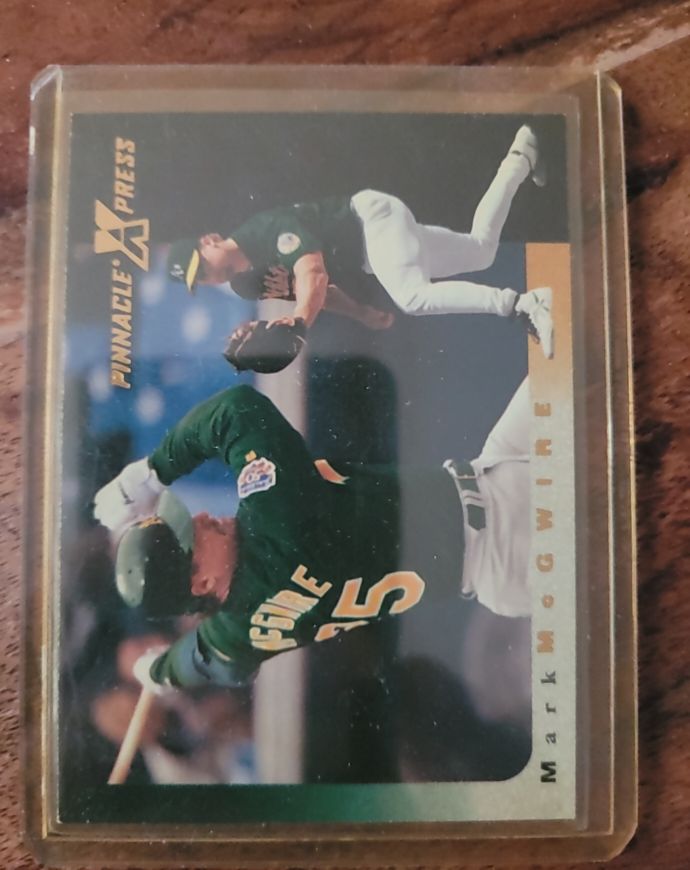 1997 Pinnacle X-Press #42 Mark McGwire — front