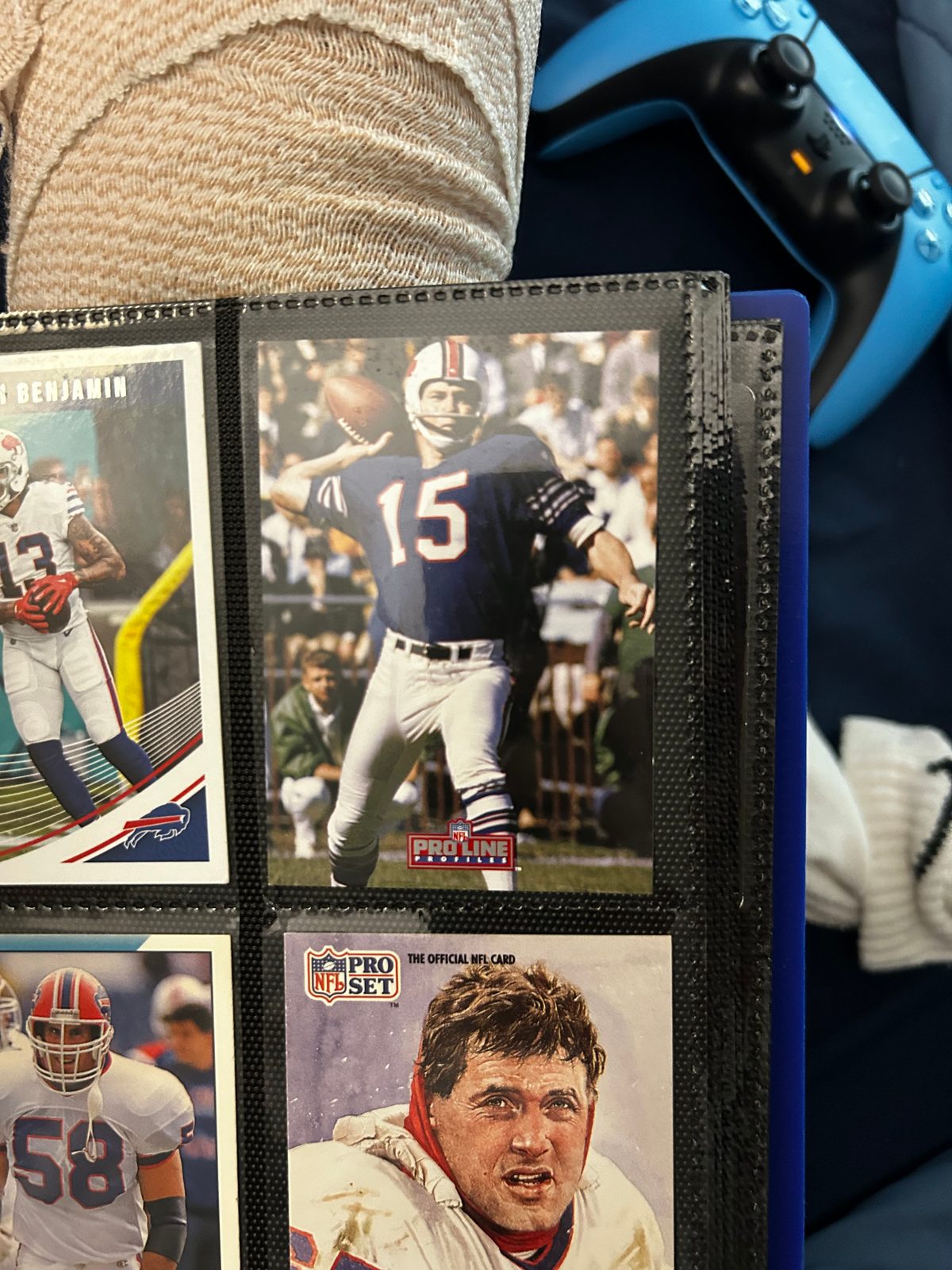 1990 Pro Line Profiles #15 Jim Kelly — front