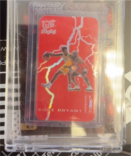 1996-97 Fleer Ultra Kobe Bryant Rookie Insert — front