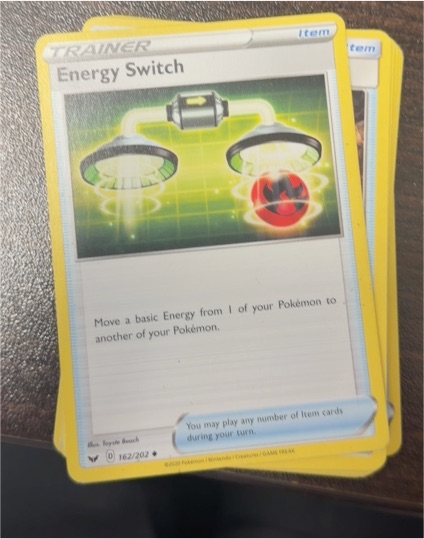 2022 Pokémon TCG Sword & Shield #162 Energy Switch — front