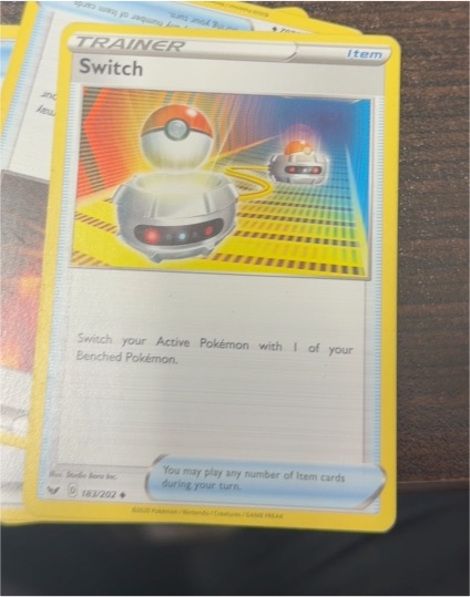 2020 Pokémon Sword & Shield #183 Switch — front