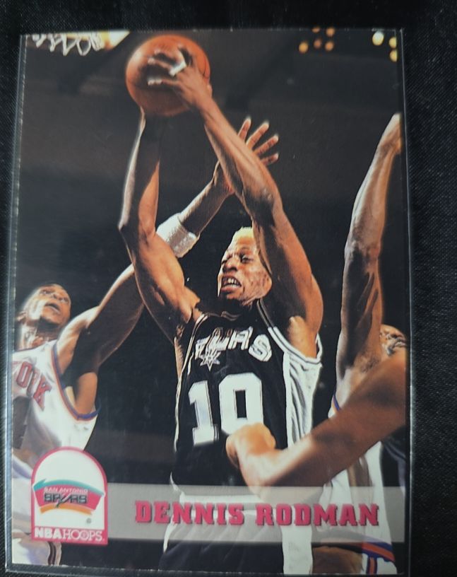 1993-94 SkyBox NBA Hoops #405 Dennis Rodman — front