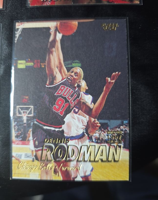 1997 Fleer #91 Dennis Rodman — front