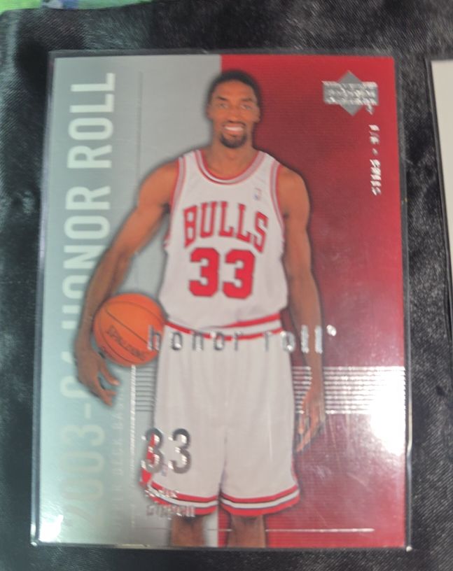 2003-04 Upper Deck Honor Roll #33 Scottie Pippen — front