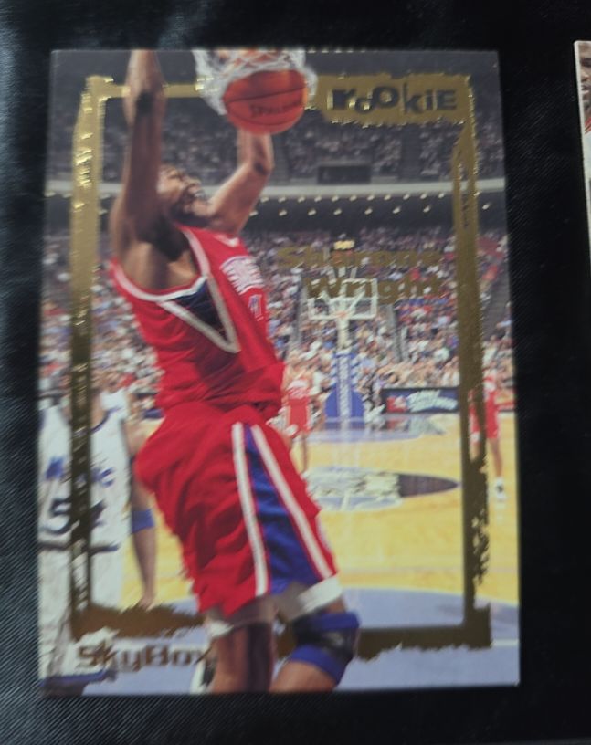 1994-95 Skybox Emotion #110 Sharone Wright Rookie — front