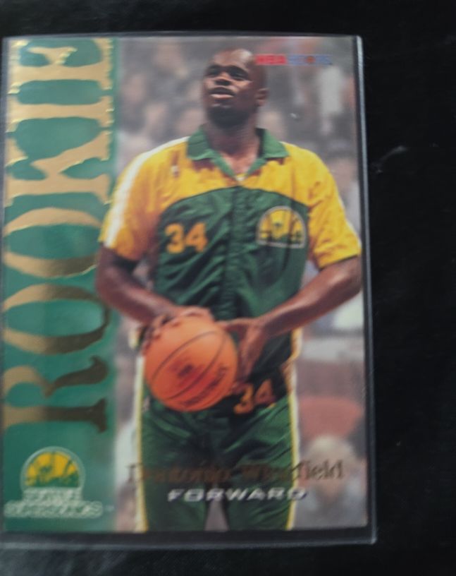 1994-95 Skybox NBA Hoops #375 Dontonio Wingfield — front