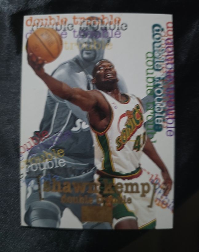 1996-97 SkyBox Premium #269 Shawn Kemp Double Trouble — front