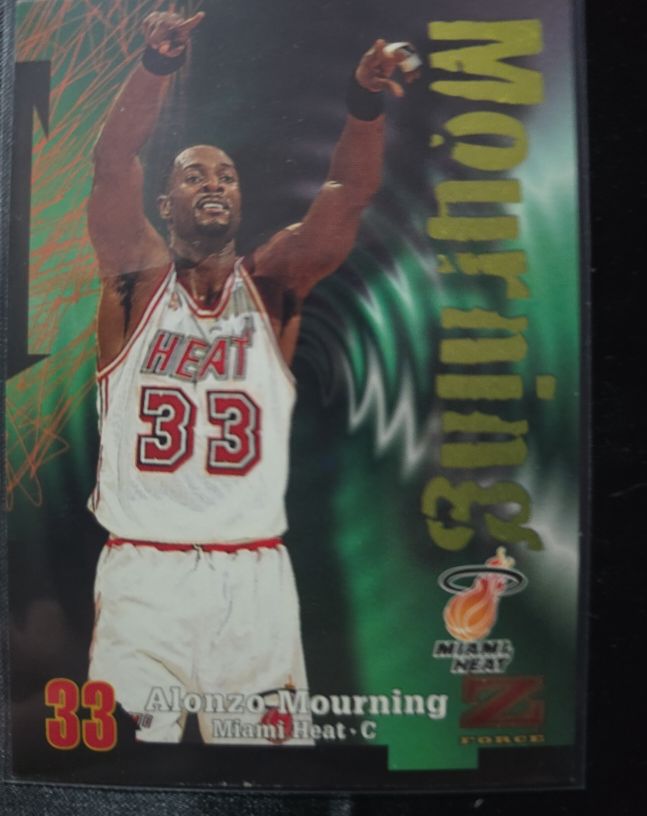 1997-98 SkyBox Z-Force #99 Alonzo Mourning — front
