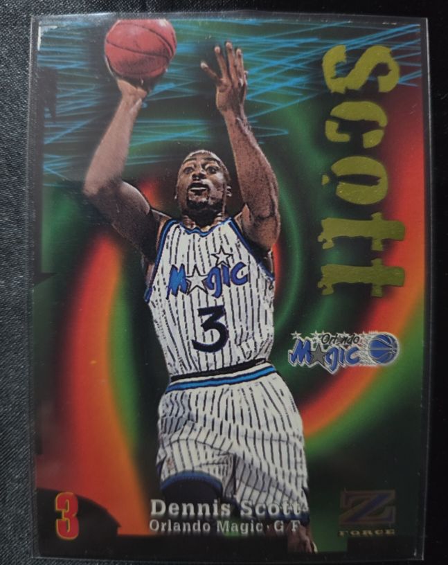 1997-98 SkyBox Z-Force #90 Dennis Scott — front