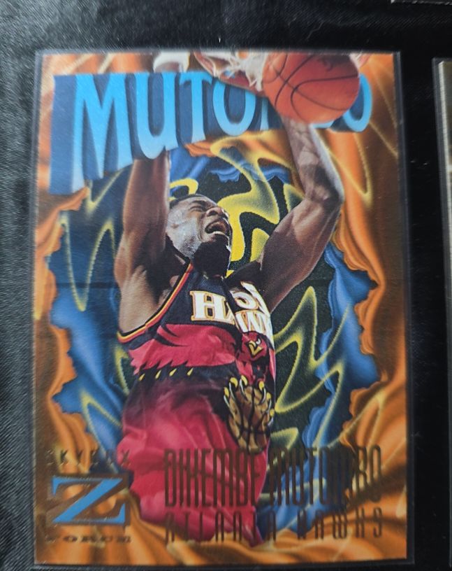 1996-97 SkyBox Z-Force #101 Dikembe Mutombo — front