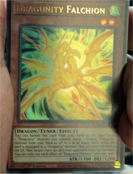 2021 Yu-Gi-Oh! Battles of Legend: Glorious Gallery #BLGG-EN012 Dragunity Falchion — front