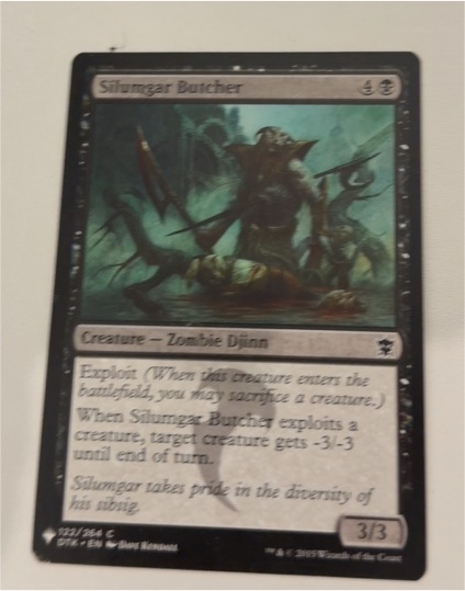 2015 Magic: The Gathering Dragons of Tarkir #122 Silumgar Butcher — front