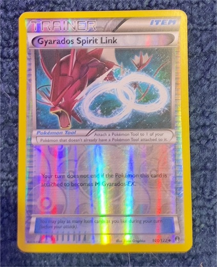 2016 Pokémon Breakpoint #101 Gyarados Spirit Link — front