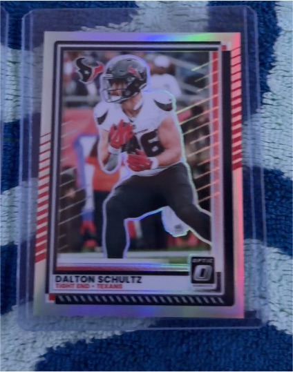 2025 Panini Donruss Optic #22 Dalton Schultz — front