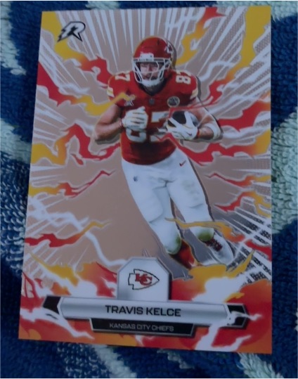 2025 Topps Resurgence #49 Travis Kelce — front