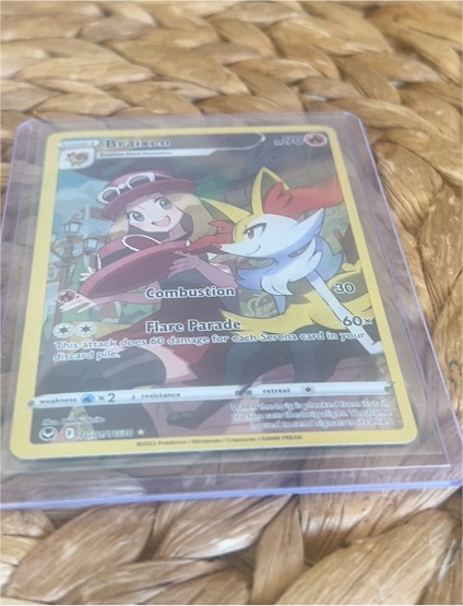 2022 Pokémon TG01 Braixen Serena Trainer Gallery Full Art — front
