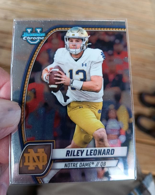 2024 Bowman Chrome University #154 Riley Leonard — front