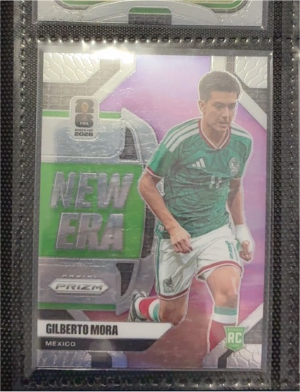2026 Panini Prizm FIFA World Cup #15 Gilberto Mora — front
