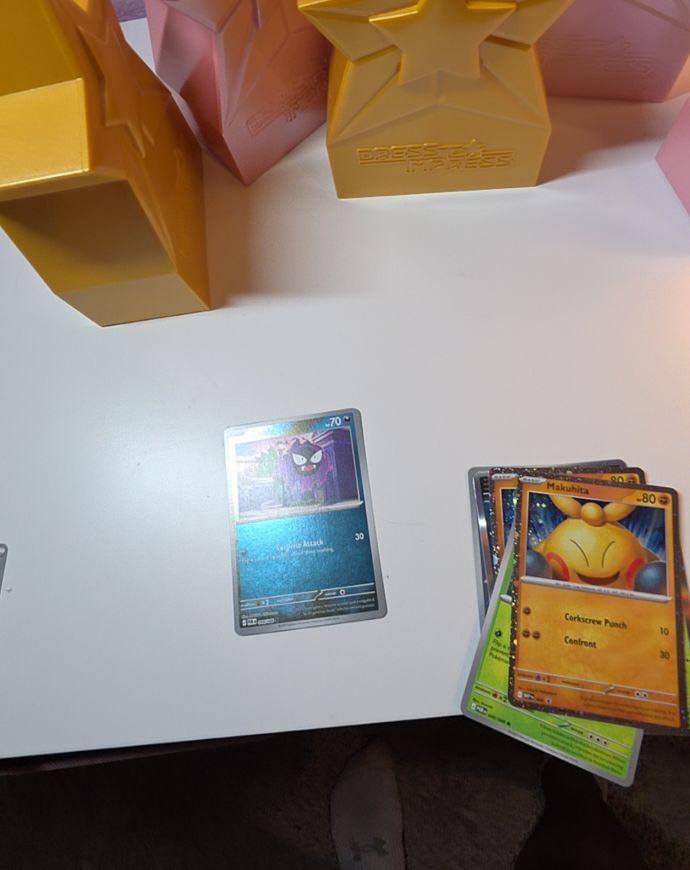 2023 Pokémon TCG #70 Gastly — front