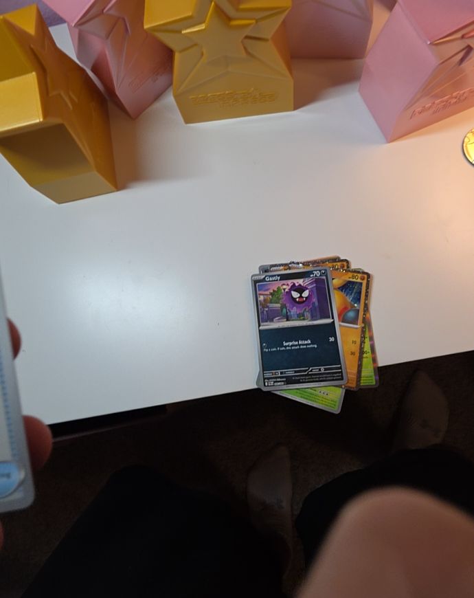2023 Pokémon Scarlet & Violet #13 Gastly — front