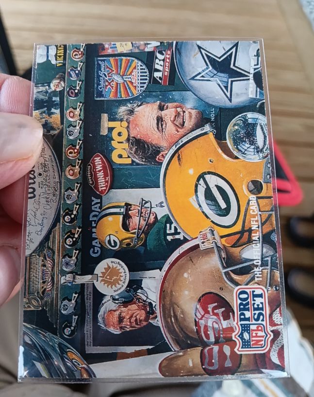 1990 Pro Set Super Bowl XXV Puzzle #5 Joe Montana — front