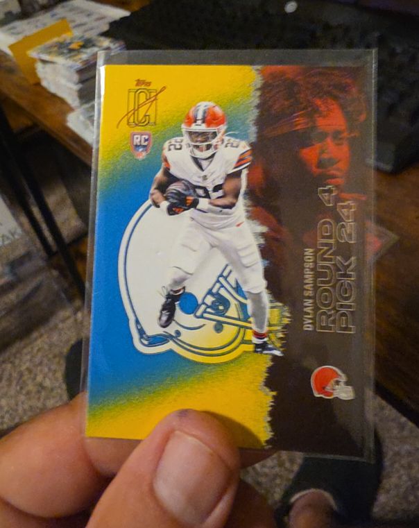 2025 Topps Signature Class #112 Dylan Sampson — front