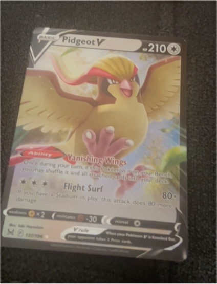 2022 Pokémon Sword & Shield Lost Origin #137 Pidgeot V — front