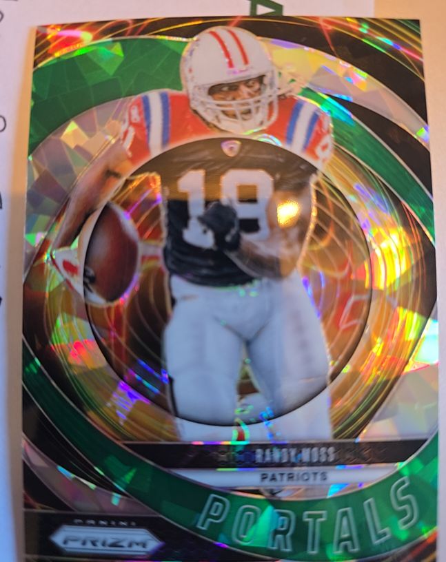 2024 Panini Prizm #3 Randy Moss Portals Green Cracked Ice Prizm — front