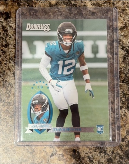 2025 Panini Donruss #5 Travis Hunter Rookie Retro — front