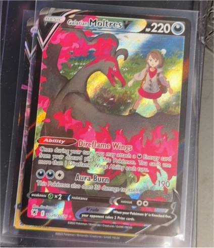 2022 Pokémon TCG Astral Radiance #TG20/TG30 Galarian Moltres V — front