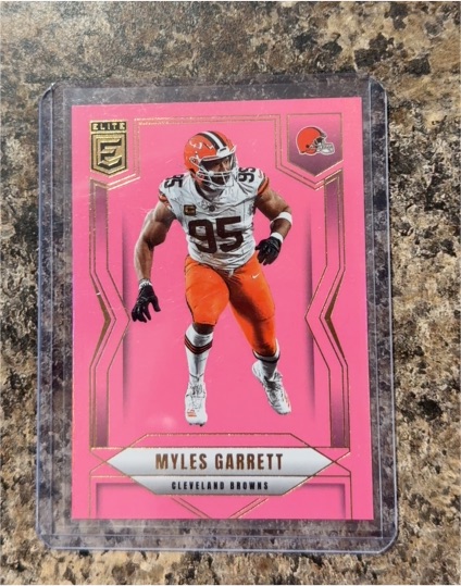 2025 Panini Donruss Elite #32 Myles Garrett — front