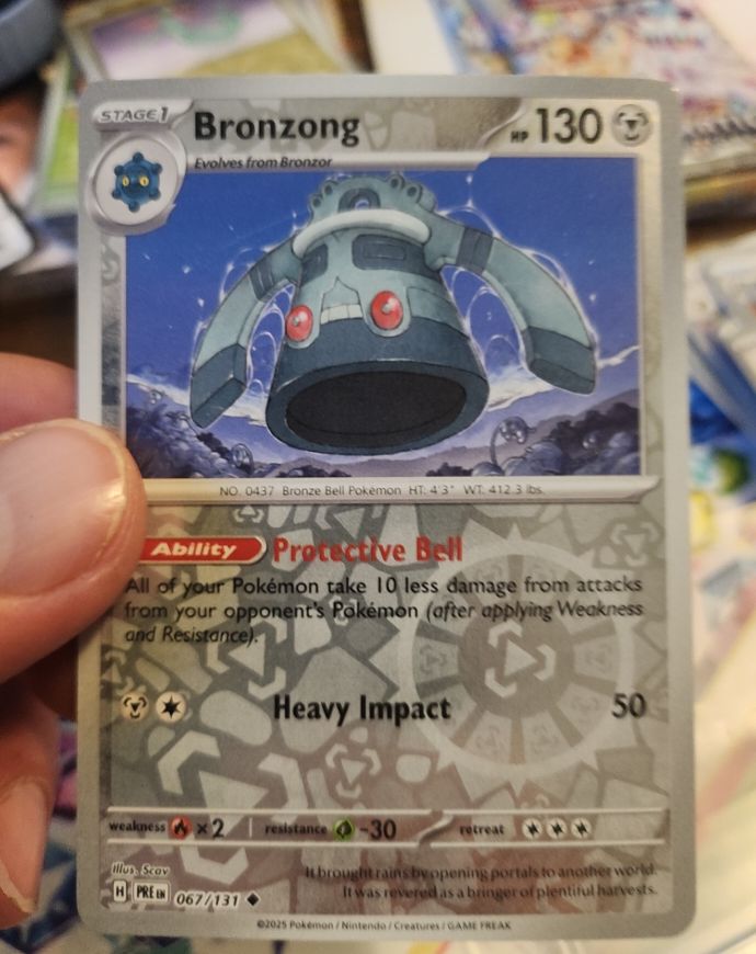 2025 Pokémon Prismatic Evolutions #067 Bronzong — front