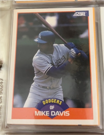 1989 Score #376 Mike Davis Los Angeles Dodgers — front
