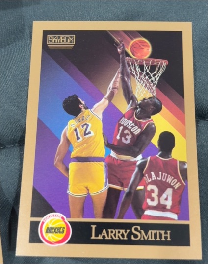 1990-91 SkyBox #111 Larry Smith — front