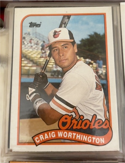 1989 Topps #181 Craig Worthington — front