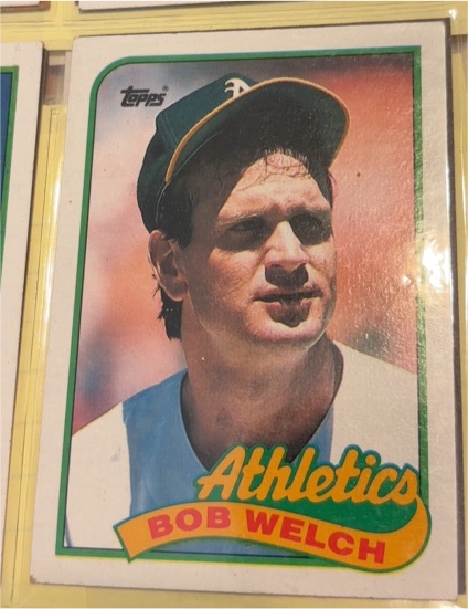 1989 Topps #605 Bob Welch — front