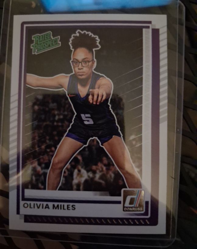 2025-26 Donruss Rated Prospect #89 Olivia Miles — front
