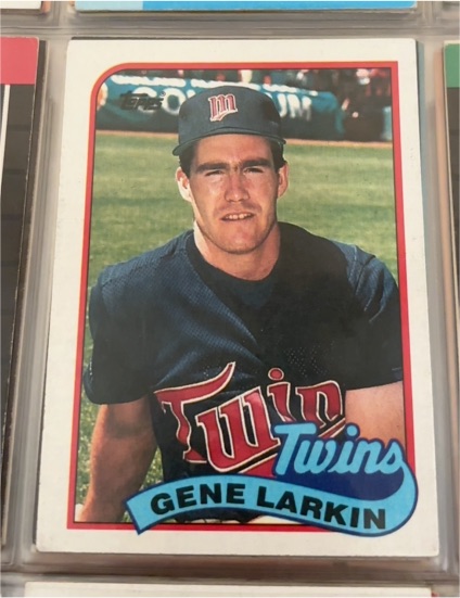 1989 Topps #318 Gene Larkin Minnesota Twins — front