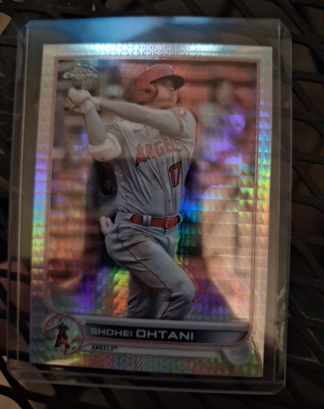 2022 Topps Chrome #1 Shohei Ohtani — front